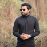 High Neck Sweatshirt (Mock Neck)